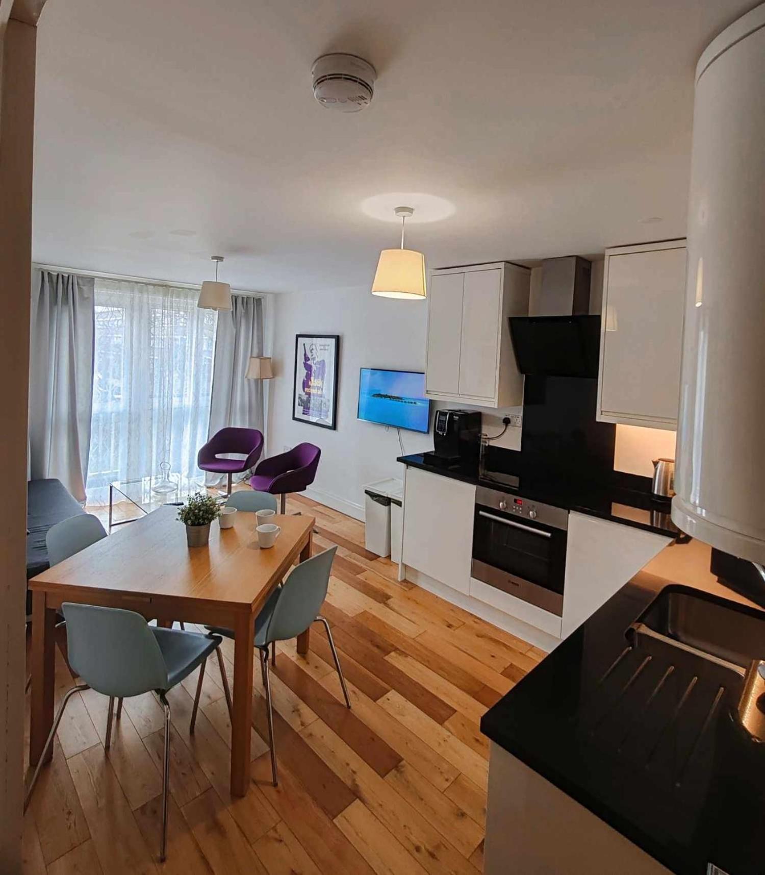 Lgbtq-Double Room Лондон Экстерьер фото